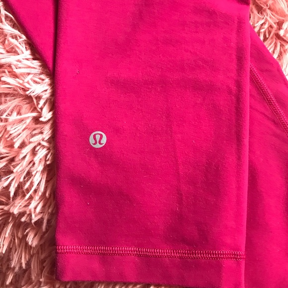 Lululemon Capri tights - Picture 3 of 6